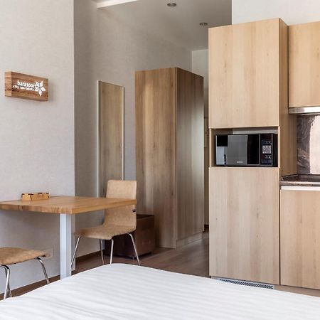 Barasport City Apartments Kiev Esterno foto