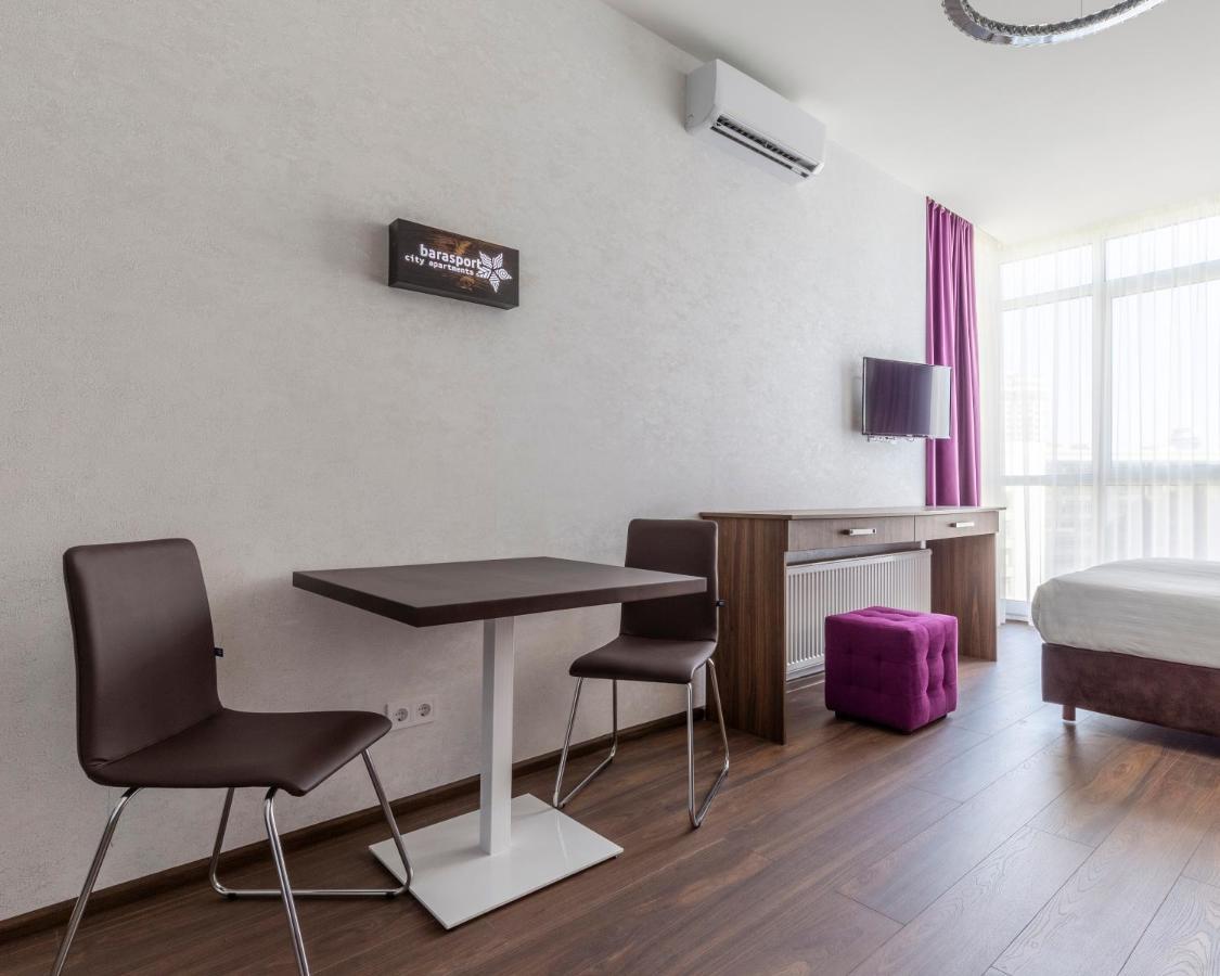 Barasport City Apartments Kiev Esterno foto