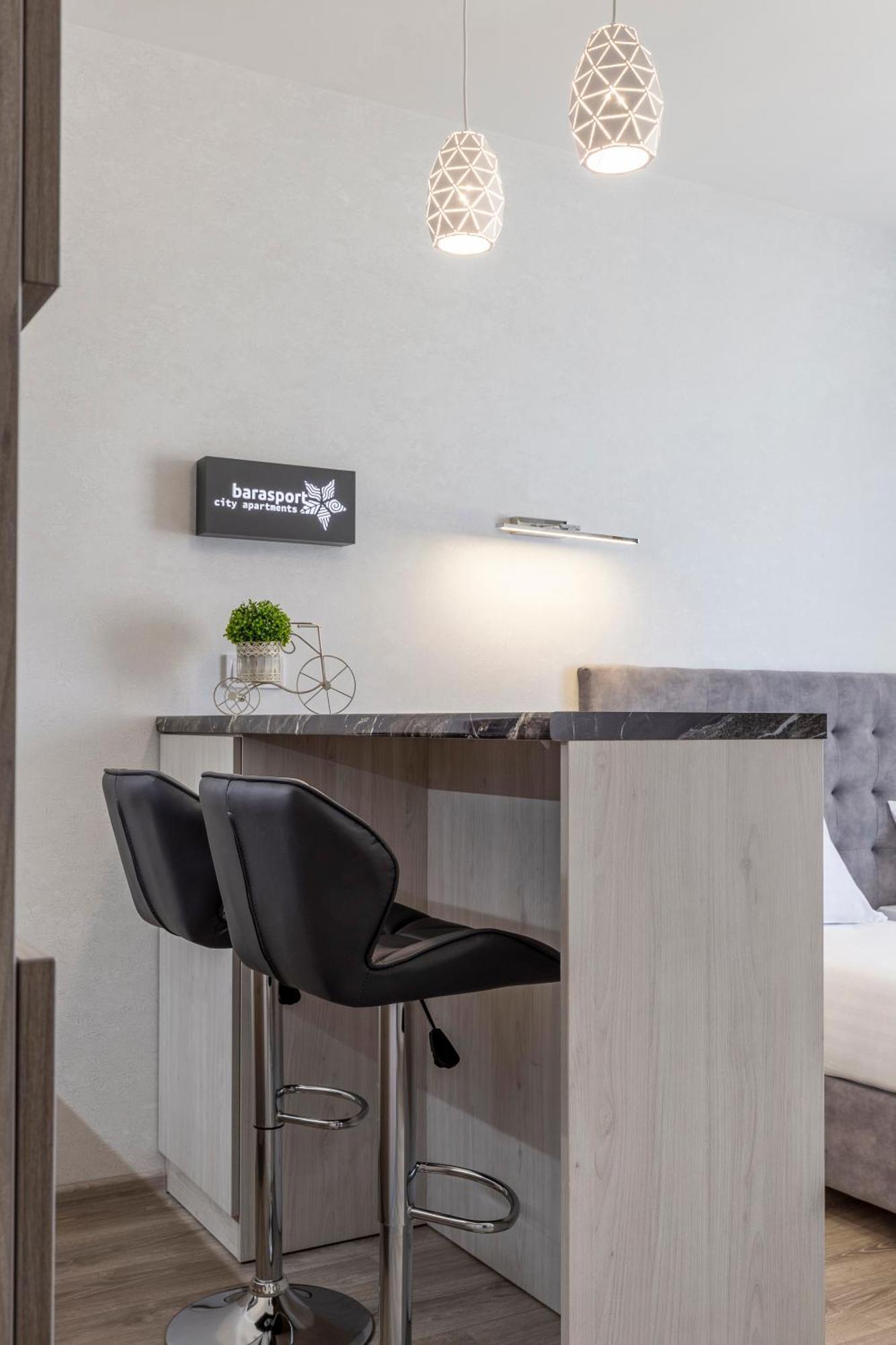 Barasport City Apartments Kiev Esterno foto